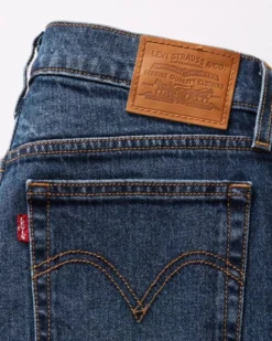 Wedgie Bootcut Jeans