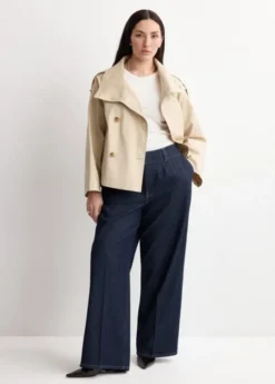 Wide leg mid-rise jeans